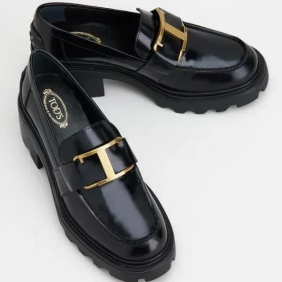 Shoes - Tod's Women's chunky black loafers